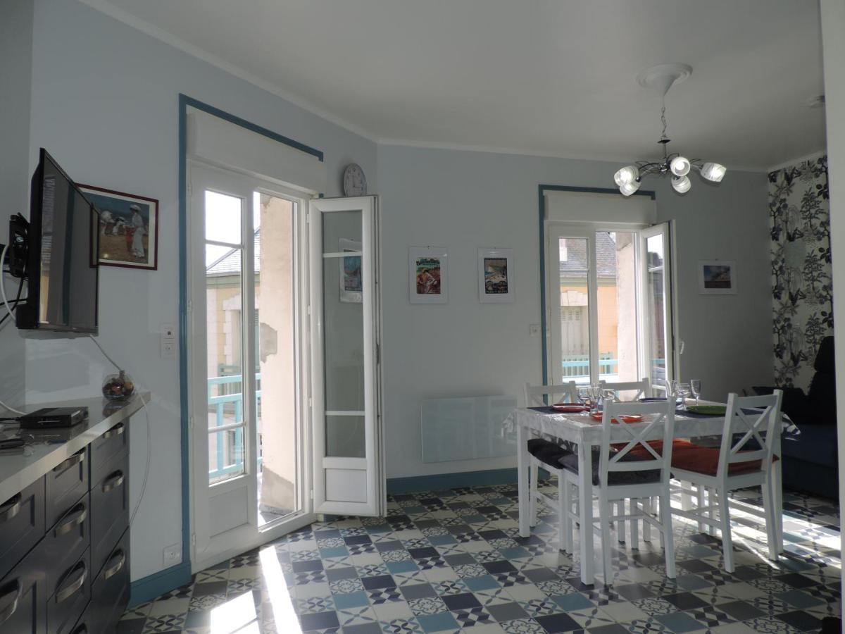 Apartment Mes Souvenirs 1er Etage Wifi Lit Fait *